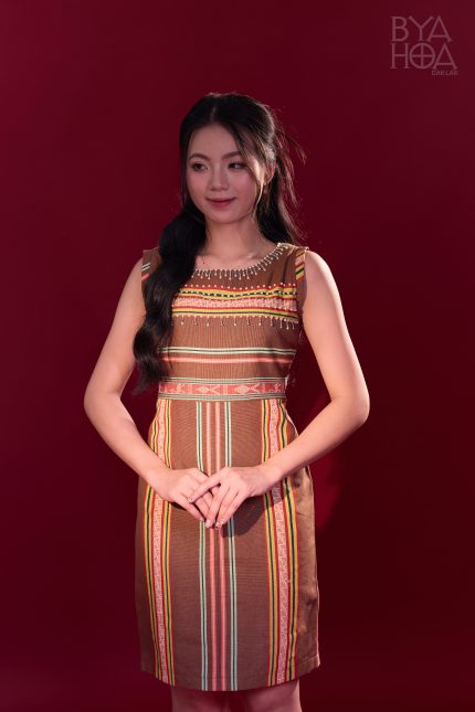BỘ ĐỒ TRUYỀN THỐNG NỮ Ê ĐÊ