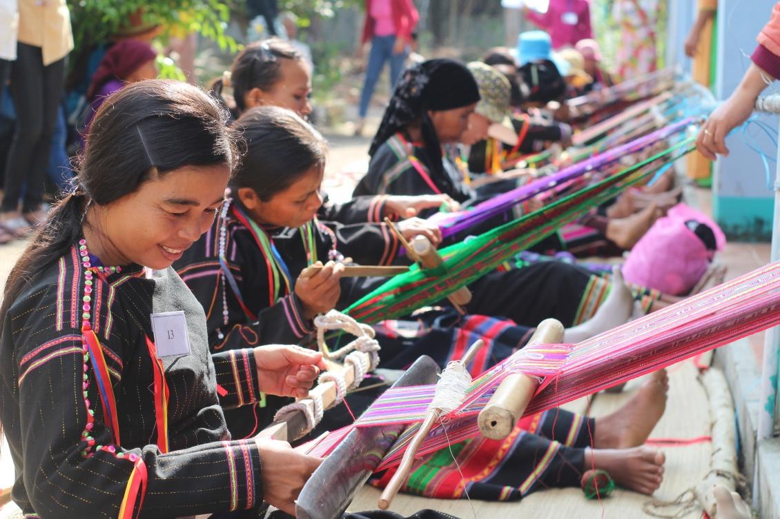 Thổ Cẩm Tây Nguyên: Nghệ Thuật Dệt Truyền Thống